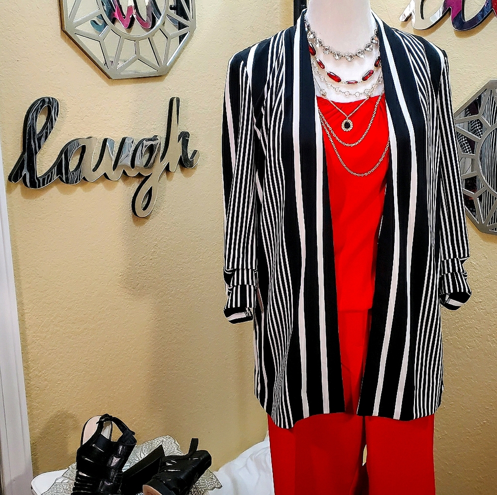 NYCC Black & White Striped Blazer sz M